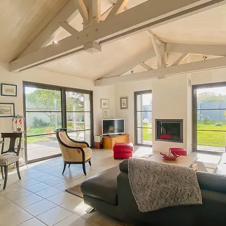 Villa Superbe A Proximite De La Et Des Commerces *